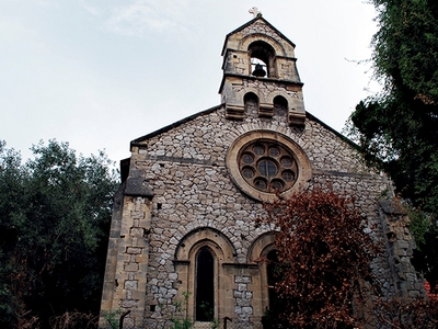 Πάτρα: Το αλσύλλιο πέριξ της Αγγλικανική...