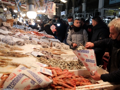 Καθαρά Δευτέρα 2022: Πώς θα πληρωθούν όσ...