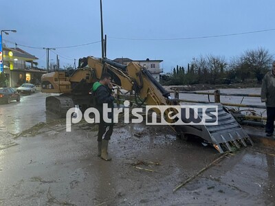 Κακοκαιρία στην Hλεία: Πλημμυρισμένοι δρόμοι και πτώσεις δέντρων-ΦΩΤΟ