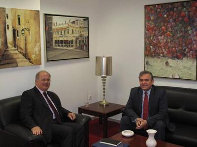 Σύσκεψη για θέματα επιμόρφωσης και εκπαί...