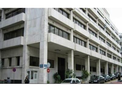 Πάτρα: Συνελήφθη 55χρονος έμπορος παπουτ...