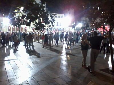 Από Λαϊκή Ενότητα