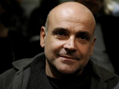 Μαχαίρωσε τον Δήμαρχο Ελευσίνας και μετά...