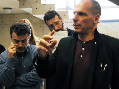 Βαρουφάκης για το επεισόδιο: Εγώ θα ξανα...