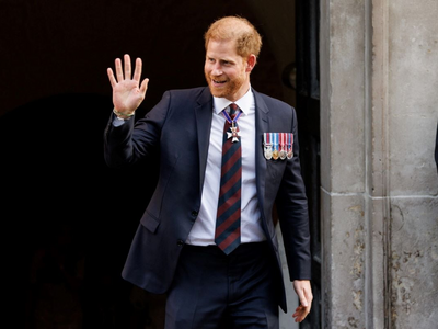 Πρίγκιπας Χάρι: Τον Σεπτέμβριο θα επισκε...