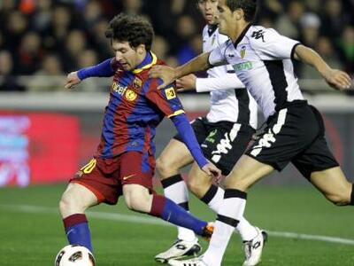 Ο Μέσι εφιστά την προσοχή στις αντεπιθέσ...