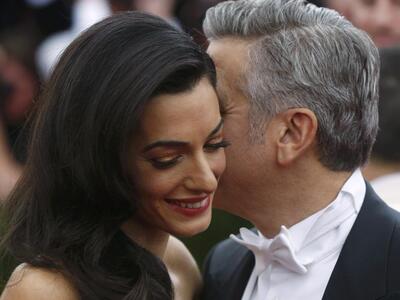 Στα σύννεφα ο Τζορτζ Κλούνεϊ - Έγκυος η ...