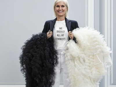 Maria Grazia Chiuri: Υμνοι στα διεθνή me...