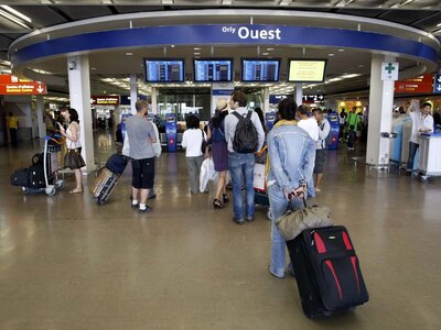 Απεργίες από τους ελεγκτές εναέριας κυκλοφορίας