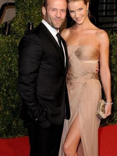 ΜΕ ΤΟΝ ΑΡΡΑΒΩΝΙΑΣΤΙΚΟ ΤΗΣ ΤΖΕΙΣΟΝ ΣΤΕΙΘΑΜ