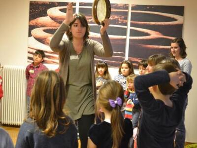 Η Ευαγγελία Φιλιπποπούλου με το ντέφι δί...