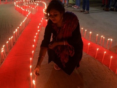 Αγρυπνίες και συγκεντρώσεις σ' όλον τον ...