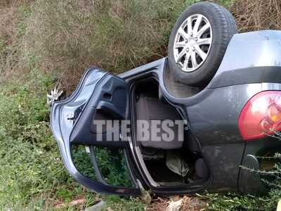 Βγήκε από τον δρόμο και κατέληξε σε χωρά...