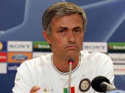 Μουρίνιο: "Αγαπάμε να παίζουμε με τ...