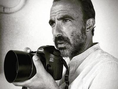 Ο Νίκος Αλιάγας μας ταξιδεύει στο γειτον...