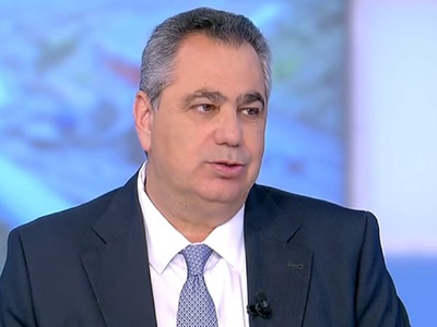 Βασίλης Χιώτης: Σάλος από το ομοφοβικό σ...