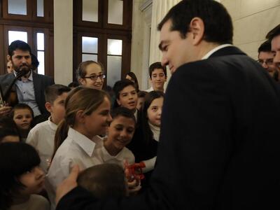 "Μπαμπά μη γίνεις πρωθυπουργός,μείν...