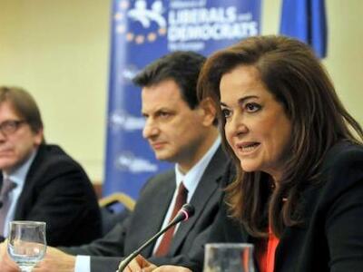 Ντόρα: Ξοδέψαμε χρόνο αντί να κάνουμε με...