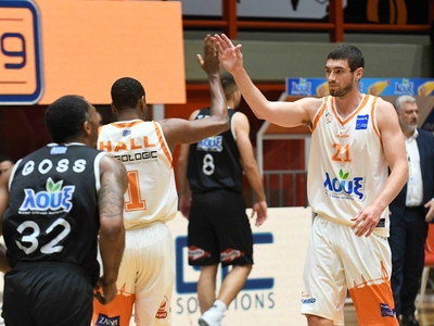 Τόνι Μέιερ: «Σταμάτησα το μπάσκετ για το...