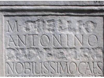 Πώς οι Ρωμαίοι διέγραφαν ανθρώπους από τ...