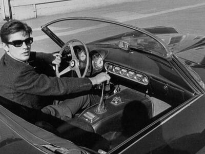 Σε τιμή ΡΕΚΟΡ πουλήθηκε η Φεράι του Αλέν Ντελόν