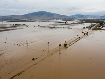 Πλημμύρες στη Θεσσαλία: Απίστευτη εικόνα...