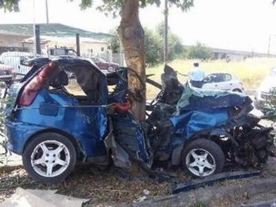 Έχασε τη ζωή του όταν το αυτοκίνητό του ...