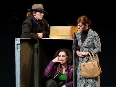 «Μην Παίζεις Με Τα Χώματα» στο θέατρο Λιθογραφείον