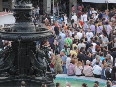 "Αγανακτισμένοι" και στην απερ...