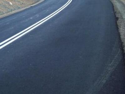 Πάτρα: Ρίξανε άσφαλτο στην πολύπαθη οδό ...