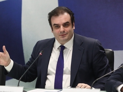 Ο Κυριάκος Πιερρακάκης υποψήφιος για την...