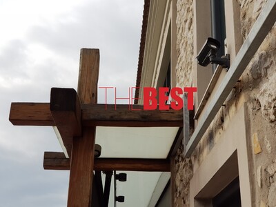 Η κάμερα ασφαλείας επιχείρησης έχει κατα...