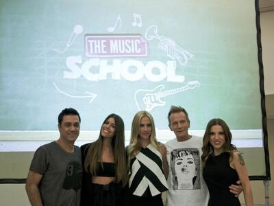 Το Music School άφησε πίσω του το Dancin...