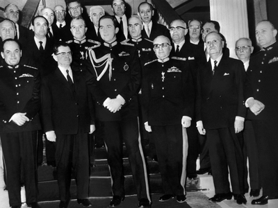 28 Απριλίου 1967/ Ο τέως βασιλιάς με του...