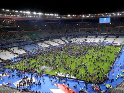 Αγωνία για τους Έλληνες στο Παρίσι- Καθη...