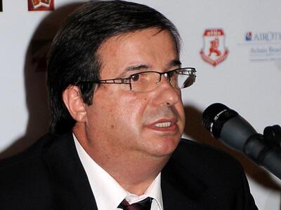 Κόγκας για το γηπεδικό