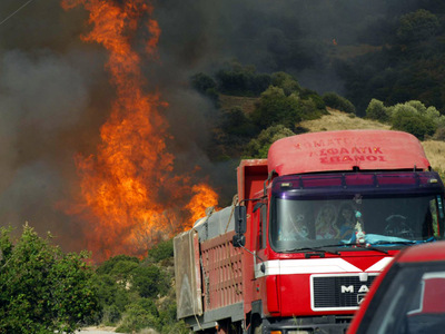 Παιχνίδια με τα λεφτά των πυρόπληκτων της Ηλείας