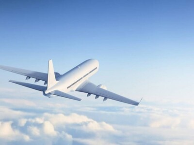 Αλβανία: Ανοίγει από 15/6 η αεροπορική σ...