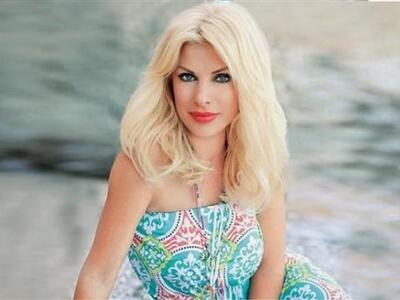 Ελένη Μενεγάκη- 45