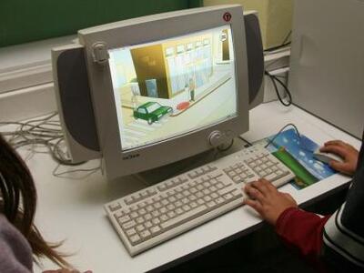 Πάτρα: Μπούκαραν στο Γυμνάσιο και το Λύκ...