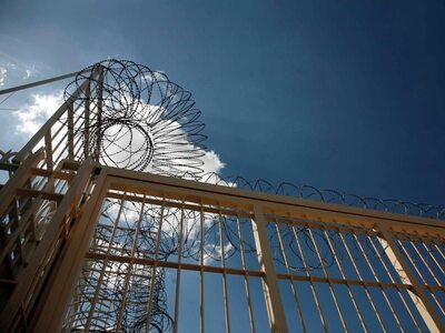 Διεθνείς καταγγελίες για σημεία και τέρα...