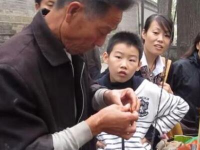 Καλλιτέχνης πλανόδιος ζαχαροπλάστης - ΔΕ...