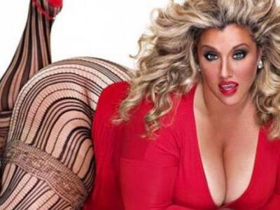 Ζυγίζει 113 κιλά και ποζάρει για την Vogue!