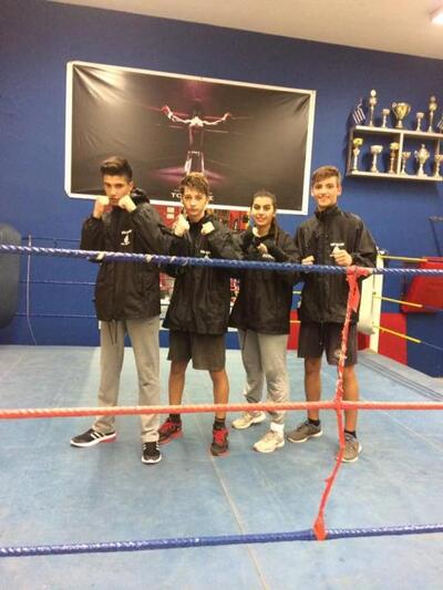 Οι πυγμάχοι του Μάκη Συνοδινού