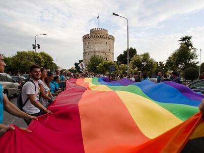 "Δαγκωτό" ΣΥΡΙΖΑ οι ομοφυλόφιλ...
