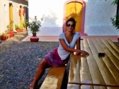 Δείτε το φωτογραφικό άλμπουμ της Δωροθέα...