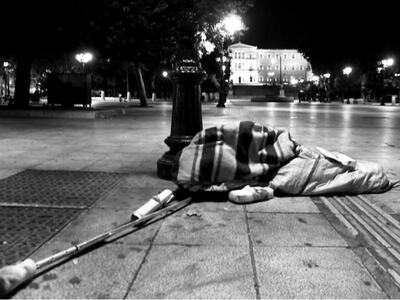 Στην σκιά της βουλής την νύχτα της 17ης ...