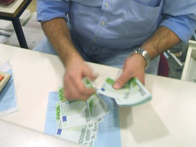 Νέο επενδυτικό πρόγραμμα για μικρομεσαίε...