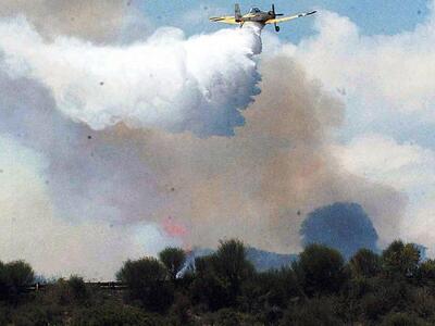 Υπό έλεγχο η φωτιά στο Μέγα Λάκκο της Κεφαλονιάς