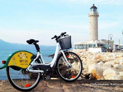 Μια φωτογραφία του Οδυσσέα Ξεριζωτή από ...